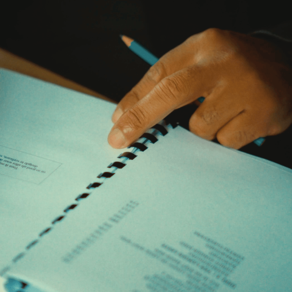 Diensten 1 Carlos Westerbeek schrijver Nette Jonguh